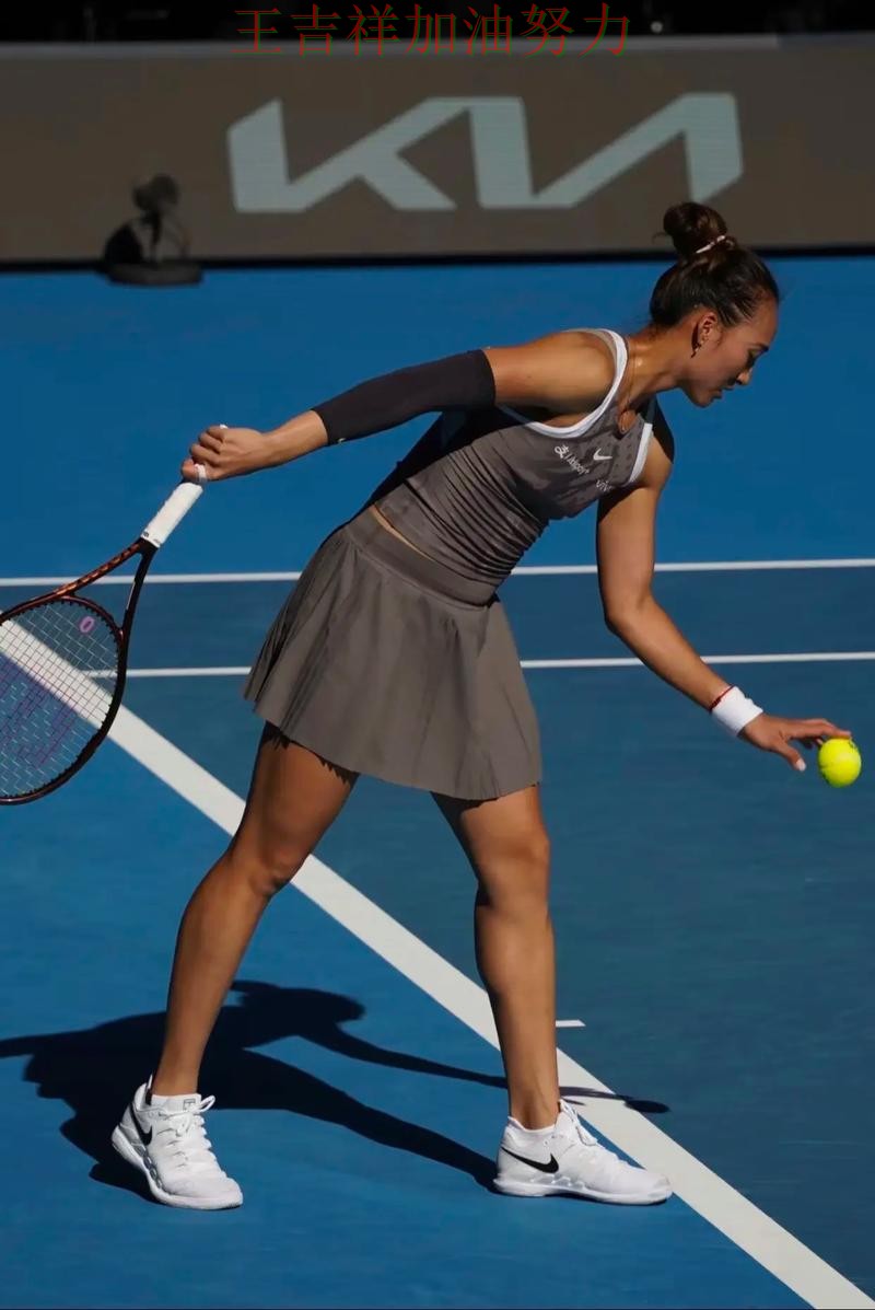 郑钦文最新动态引发关注 主帅用人思路受到讨论